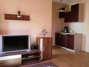 15325828-Ferienwohnung-3-Prerow-300x225-1