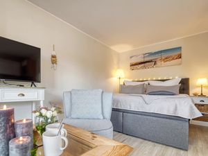 23512394-Ferienwohnung-2-Prerow-300x225-2