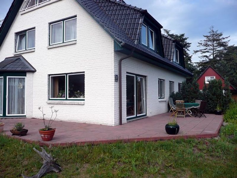 23145659-Ferienwohnung-5-Prerow-800x600-0