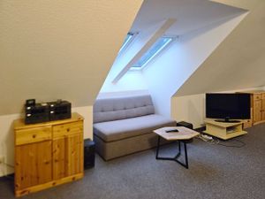 23982539-Ferienwohnung-2-Prerow-300x225-2