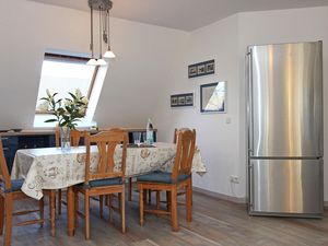 23882069-Ferienwohnung-6-Prerow-300x225-2