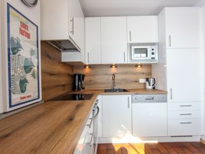 23882092-Ferienwohnung-6-Prerow-300x225-5