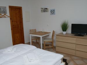 23882195-Ferienwohnung-2-Prerow-300x225-4