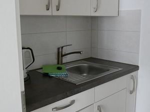 23882192-Ferienwohnung-2-Prerow-300x225-5