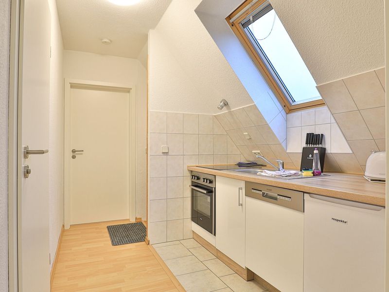 23882198-Ferienwohnung-3-Prerow-800x600-2