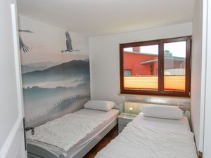 23882603-Ferienwohnung-4-Prerow-300x225-5