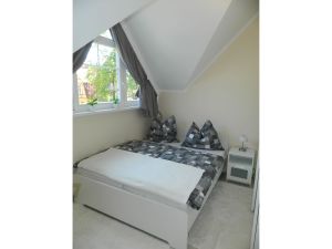 23871506-Ferienwohnung-2-Prerow-300x225-5