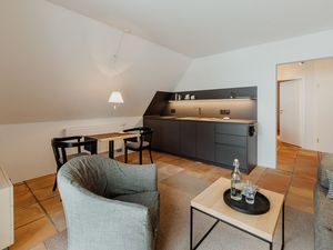 23920681-Ferienwohnung-2-Prerow-300x225-3