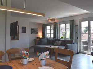 23191961-Ferienwohnung-6-Prerow-300x225-5