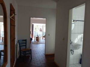 23191945-Ferienwohnung-4-Prerow-300x225-5