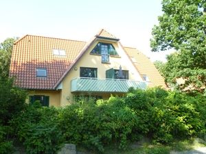 19246414-Ferienwohnung-3-Prerow-300x225-0