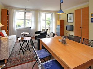 24004599-Ferienwohnung-4-Prerow-300x225-3