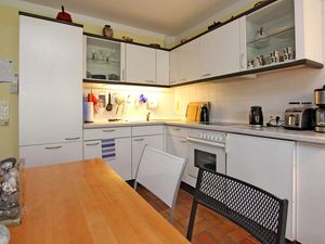 24004599-Ferienwohnung-4-Prerow-300x225-4