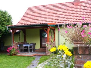 22336055-Ferienwohnung-4-Prerow-300x225-0