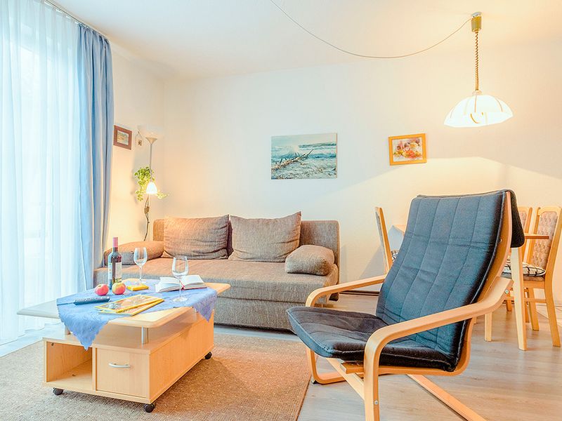 23971636-Ferienwohnung-4-Prerow-800x600-2