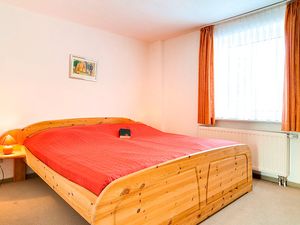 23972955-Ferienwohnung-3-Prerow-300x225-4