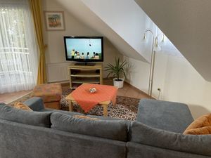 23843822-Ferienwohnung-3-Prerow-300x225-1