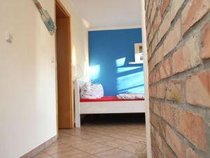 23882066-Ferienwohnung-2-Prerow-300x225-4