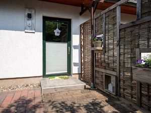 24052963-Ferienwohnung-3-Priborn-300x225-1