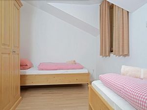 21729915-Ferienwohnung-6-Prien Am Chiemsee-300x225-4