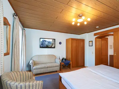 Geigelstein1 30qm 1stock Wohn-Schlafzimmer