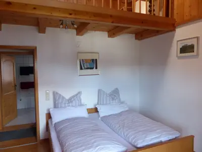 Schlafzimmeransicht mit Galerie