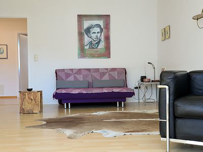 Wohnzimmer mit hochwertiger Schlafcouch (1,60 m)