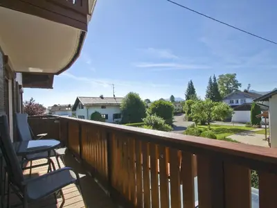 Südbalkonblick der 80qm-FW Ferienwohnung Genzinger