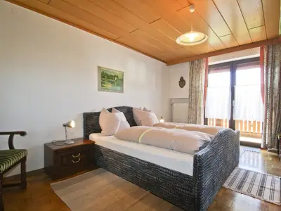Schlafzimmeransicht Ferienwohnung Genzinger