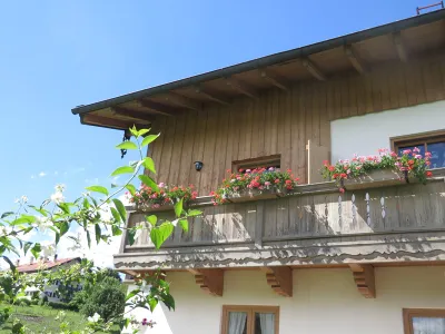 Blick auf den Balkon Ferienwohnung Lackerschmid