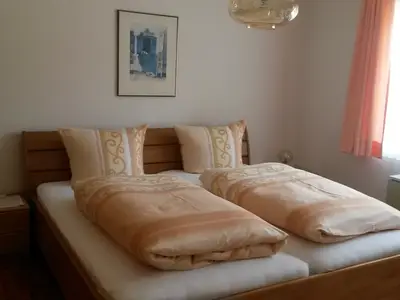Schlafzimmer Ferienwohnung Zäch