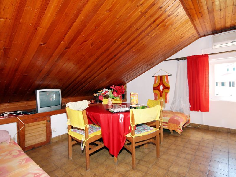 23925797-Ferienwohnung-7-Prigradica-800x600-1