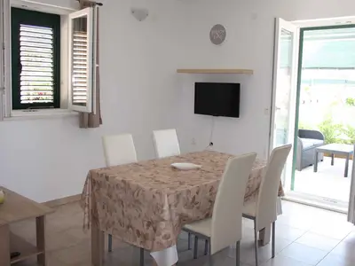 Ferienwohnung für 5 Personen (50 m²) in Primošten 1/10