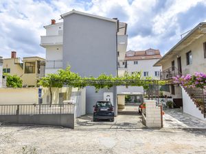 Ferienwohnung für 7 Personen (90 m²) in Primošten