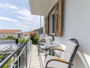 Ferienwohnung für 6 Personen (75 m²) in Primošten