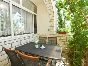 Ferienwohnung für 4 Personen (50 m²) in Primošten