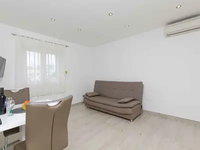 Ferienwohnung für 2 Personen (25 m²) in Primošten 6/10