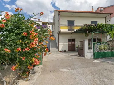 Ferienwohnung für 6 Personen (70 m²) in Primošten 1/10