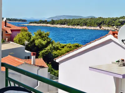 Ferienwohnung für 3 Personen (32 m²) in Primošten 1/10