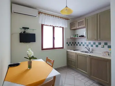 Ferienwohnung für 3 Personen (32 m²) in Primošten 2/10