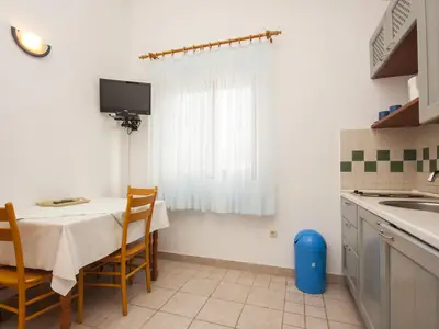 Ferienwohnung für 3 Personen (32 m²) in Primošten 10/10