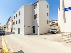 Ferienwohnung für 8 Personen (100 m²) in Primošten