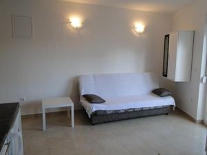 23330784-Ferienwohnung-2-Primošten-300x225-2