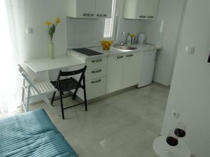 23330708-Ferienwohnung-2-Primošten-300x225-2