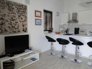 23330707-Ferienwohnung-3-Primošten-300x225-1