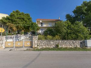 24030780-Ferienwohnung-7-Primošten-300x225-3