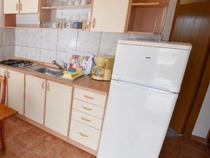 23671861-Ferienwohnung-2-Privlaka-300x225-3