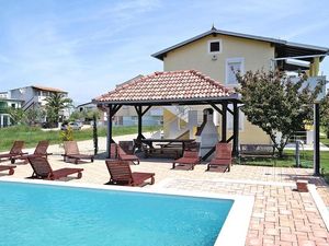 Ferienwohnung für 6 Personen (80 m²) in Privlaka