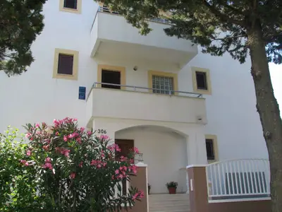 Ferienwohnung für 2 Personen (17 m²) in Sabunike 7/10