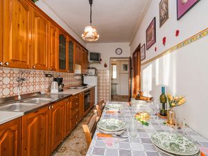 18951364-Ferienwohnung-6-Privlaka-300x225-3